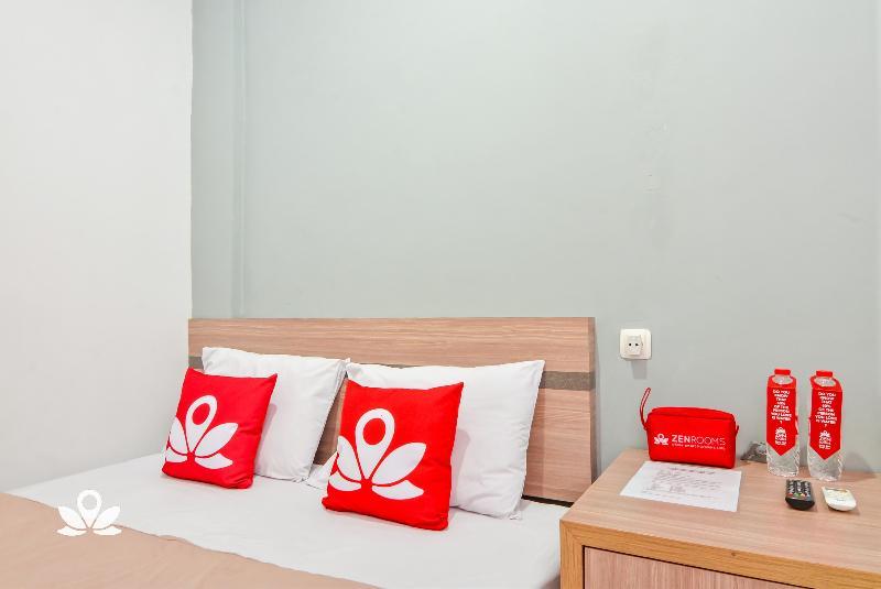 Zen Rooms Karet Pedurenan Джакарта Экстерьер фото